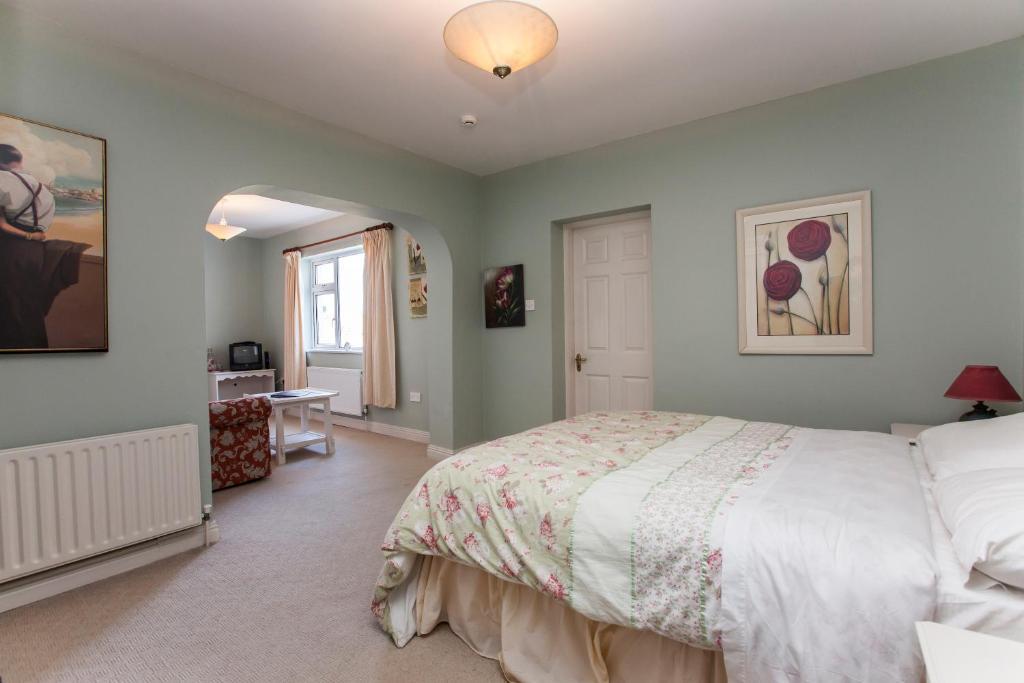Sunville Bed And Breakfast Ballycotton Ruang foto
